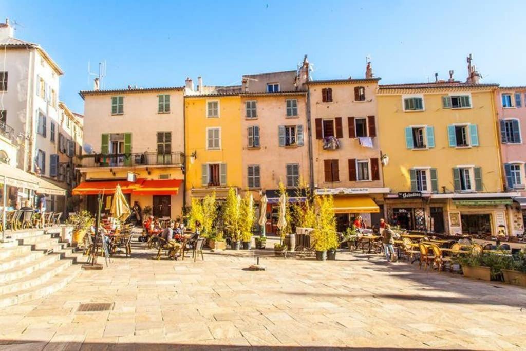 Studio Centre De Hyeres Pour 4 Personnes Piscine Et Tennis Екстериор снимка